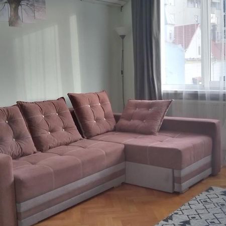 Appartamento Apartament Giulia Făgăraş Esterno foto