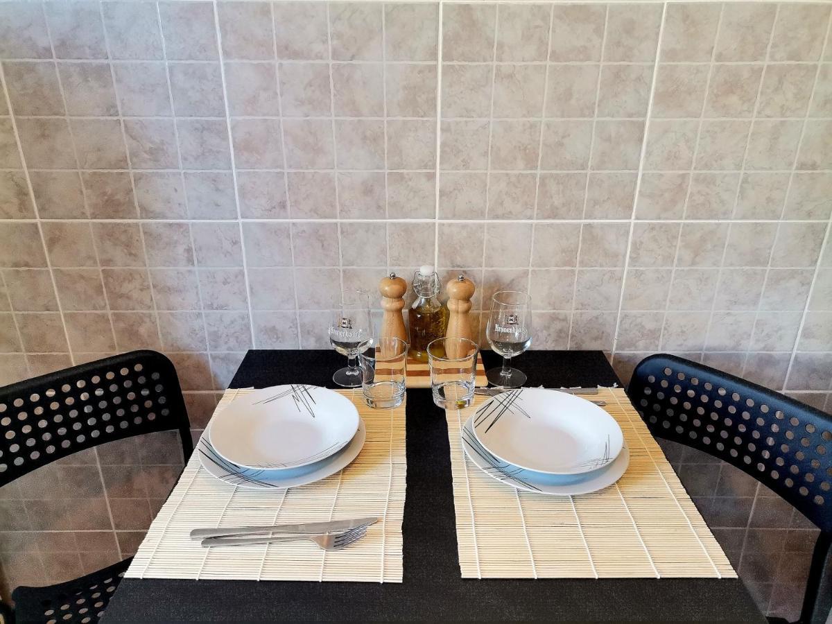 Appartamento Apartament Giulia Făgăraş Esterno foto